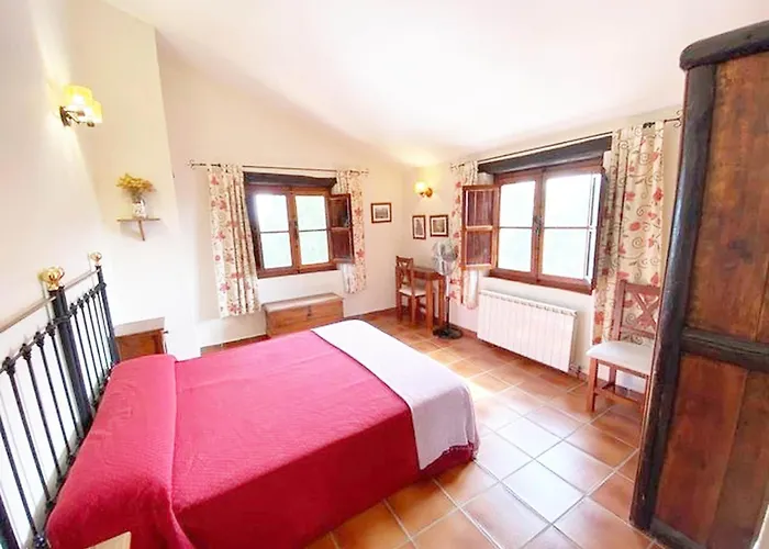 Virgen De La Cabeza Rural House